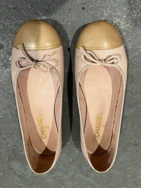 CHANEL Coco Jazz Pink Lambskin CAP toe ballet flats Size 38.5
